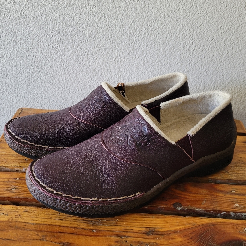 Jambu Slip On Clogs Shoes Leather Brown Lined NWT